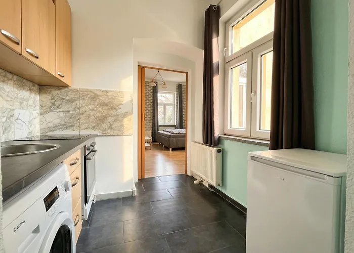 Apartamento Vienna's Simmering Area, Budget-friendly 2br With Wifi & Tv Viena